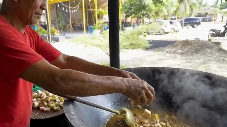 Lempah Kuning Batang Pisang, Sajian Khas Bangka