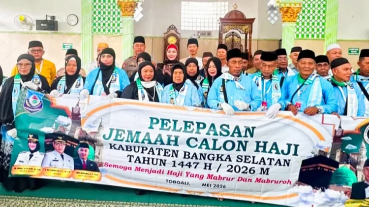 Lepas CJH, Wabup Debby Titip Do'a bagi Kemajuan Bangka Selatan