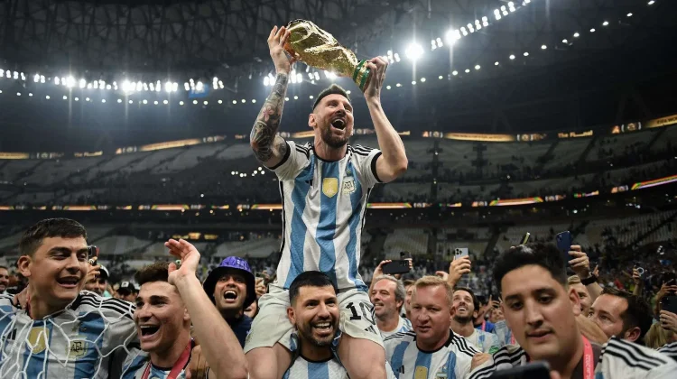 Menanti 'Kickoff' Pesta Bola Sejagad