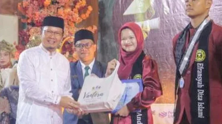 MAN IC Lepas 85 Lulusan Angkatan IX