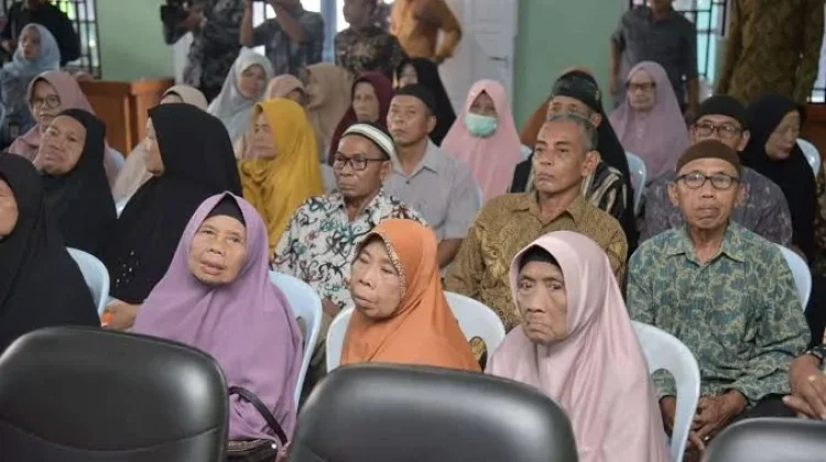 Dinas Perpustakaan dan Kearsipan Bangka Barat Buka Sekolah Lansia