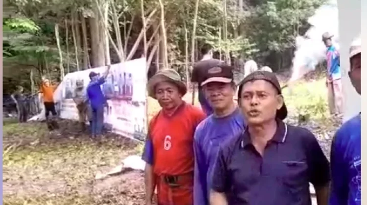 Panitia Kurban Masjid Agung Bersihkah Lokasi Penyembelihan