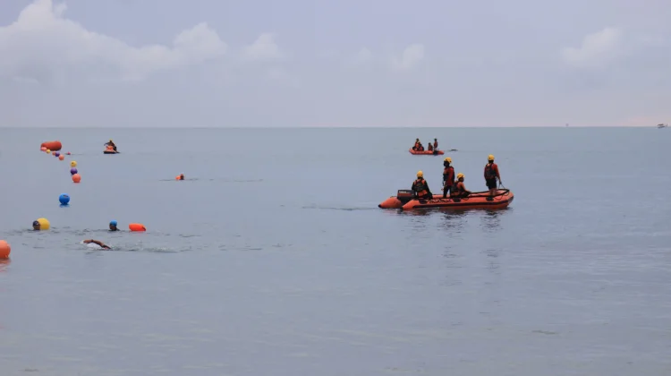 Basarnas Kerahkan Jetski dan Drone Amankan Sungailiat Triathlon 2026