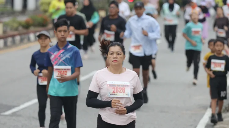 Ratusan Peserta Mengikuti Vesak pada Hari Raya Waisak