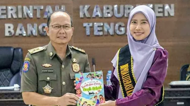 Eva Algafry Luncurkan Buku 'Kumpulan Cerita Anak Hebat'