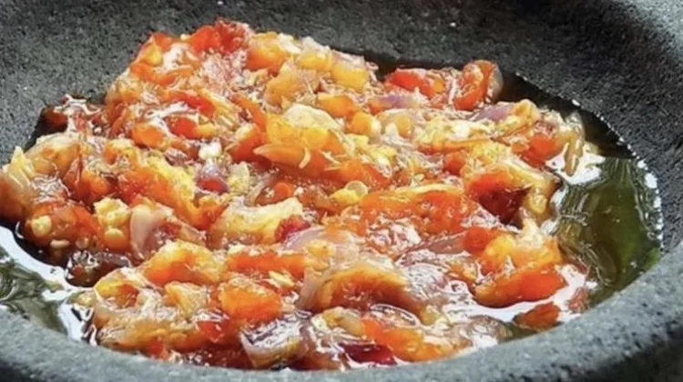 Sensasi Cita Rasa Pedas yang Khas dari Sambal Bawang
