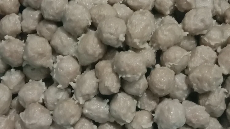 Rahasia Pentol Bakso Kenyal Berurat