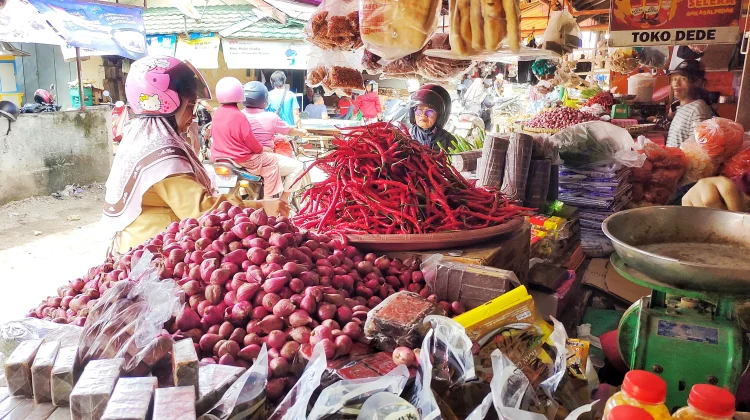 Harga Bawang Merah Tembus Rp90 Ribu di Tanjungpandan
