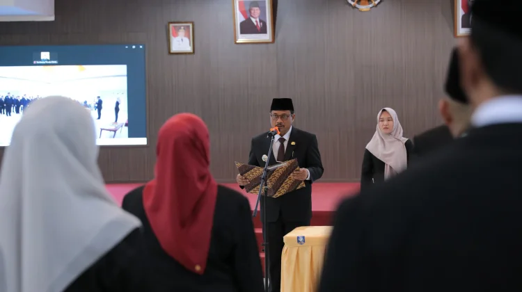 Pj Sekda Babel Lantik 37 Pejabat Administrator dan Pengawas
