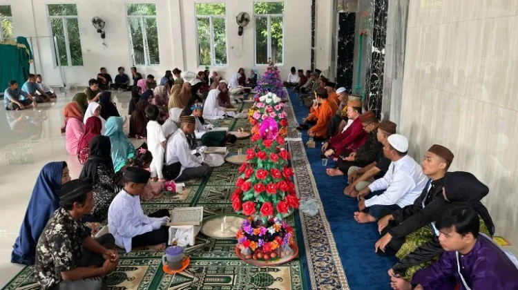 Sedekah Kampung "Selasih Sesuduk" Desa Terentang, Tradisi yang Terjaga Baik