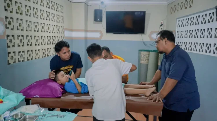 Sunatan Massal Tahunan Wujud Nyata Kepedulian Sosial Masyarakat