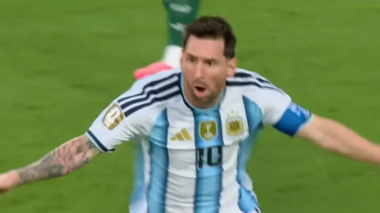 Messi Hatrick, Tim Tango Bungkam Aljazair