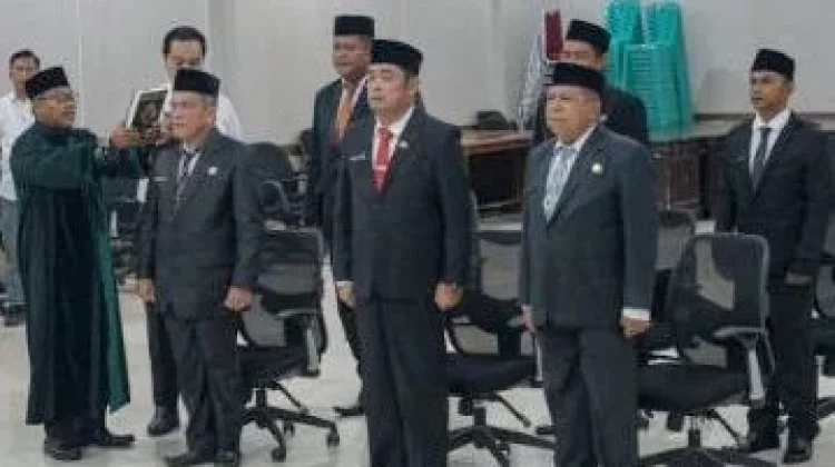 Bupati Algafry Rotasi Enam Pejabat Pemkab Bateng