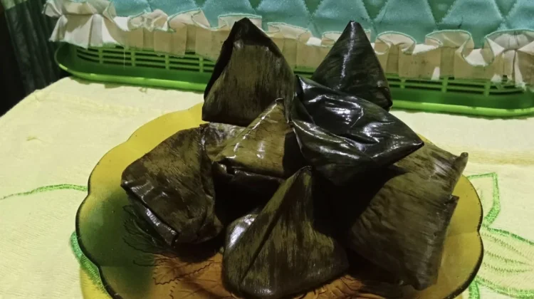 Warga Bugis di Bangka Lestarikan Bolu Cukke
