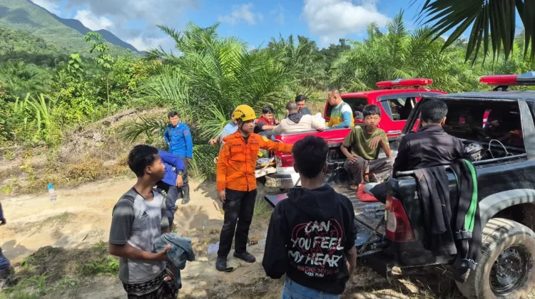 Empat Remaja Tersesat di Bukit Maras Ditemukan Selamat