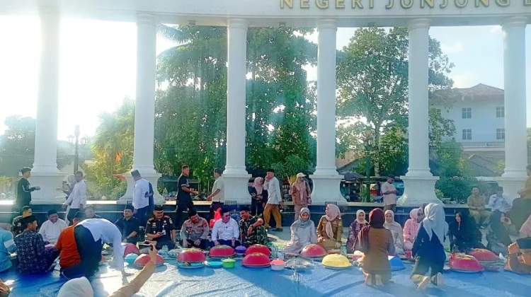 Peringati Tahun Baru Islam, Pemkab Basel "Nganggung" di Himpang Lime Habang
