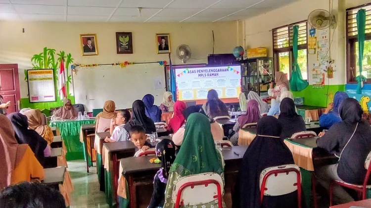 SDN 16 Sungailiat Lakukan Sosialisasi MPLS Ramah