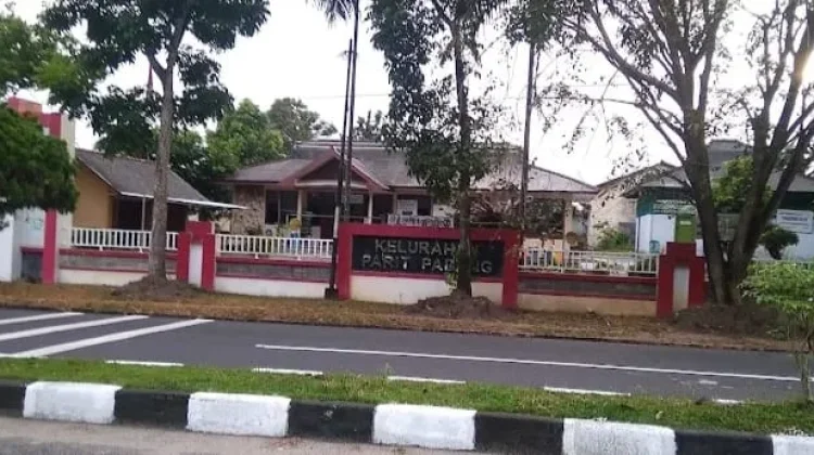 Rehab Gedung Kantor Lurah Parit Padang Telan Anggaran Rp334 Juta
