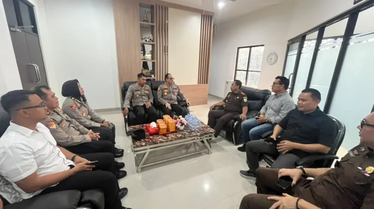Kapolresta Pangkalpinang Perkuat Sinergitas, Kunjungi Kejari Pangkalpinang