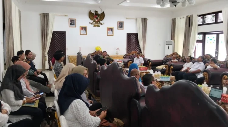 Pemkab Bangka Ajak Perusahaan Bantu BPJS Warga Rentan lewat CSR