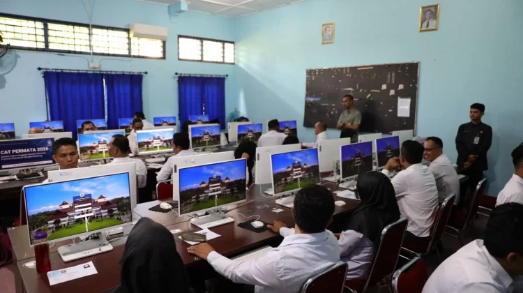 24 Calon Anggota KI Ikuti Uji Kompetensi Berbasis CAT