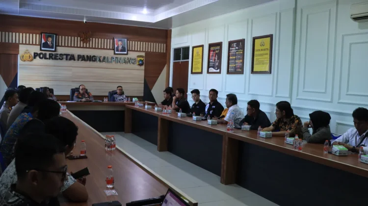 Atasi Antrean BBM, Polresta Pangkalpinang Usulkan Stiker Barcode di Kendaraan