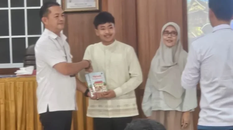 Libur Produktif, Santri Bahrul Ulum Jadi Duta BI hingga Duta Literasi Indonesia