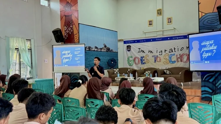 Cegah TPPO, Imigrasi Tanjungpandan Edukasi Pelajar SMAN 1