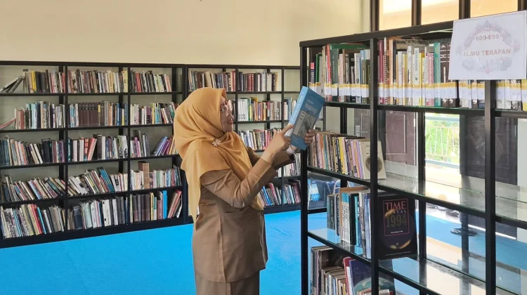 Perpustakaan Bangka Dapat Sumbangan 15.551 Eksemplar Buku