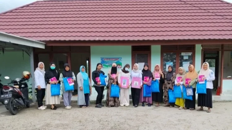KLB Malaria di Belinyu, Dinkes Bangka Bagikan 500 Kelambu untuk Warga