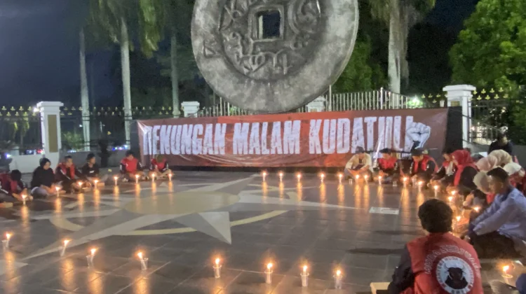 Rawat Demokrasi, DPD BMI Babel Gelar Renungan Malam Kudatuli di Titik Nol