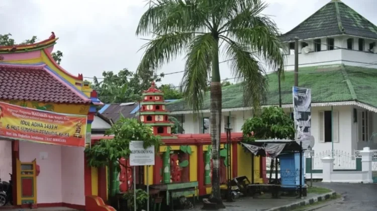 Bedincak Bedaek: Jaga Kerukunan lewat Sikap Saling Menghormati