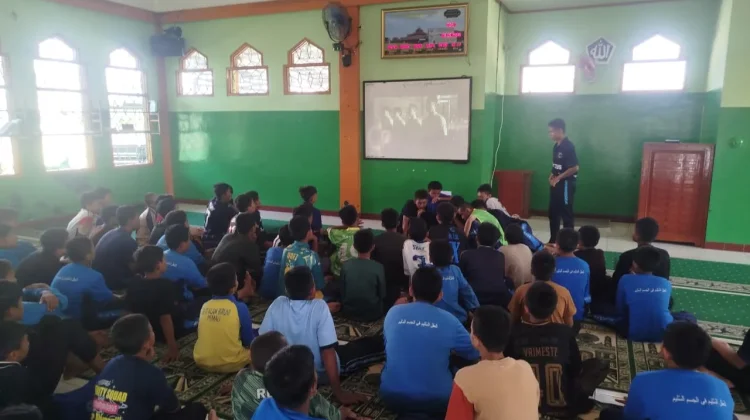 MTs Bahrul Ulum Gelar Senam Sehat dan Nobar Film Proklamasi