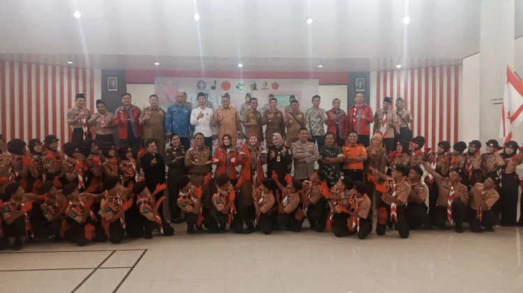 Wabup Debby Lepas Kontingen Jamnas XII Kwarcab Basel