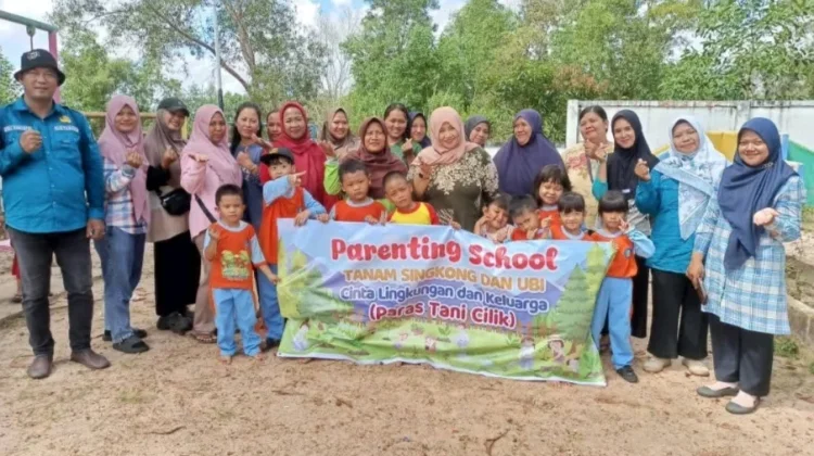 PARAS TANI CILIK Kenalkan Bercocok Tanam dan Cinta Lingkungan sejak Dini
