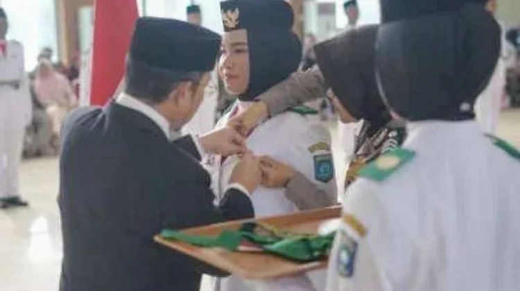 Bupati Algafry Rahman Kukuhkan Paskibraka Bateng 2026