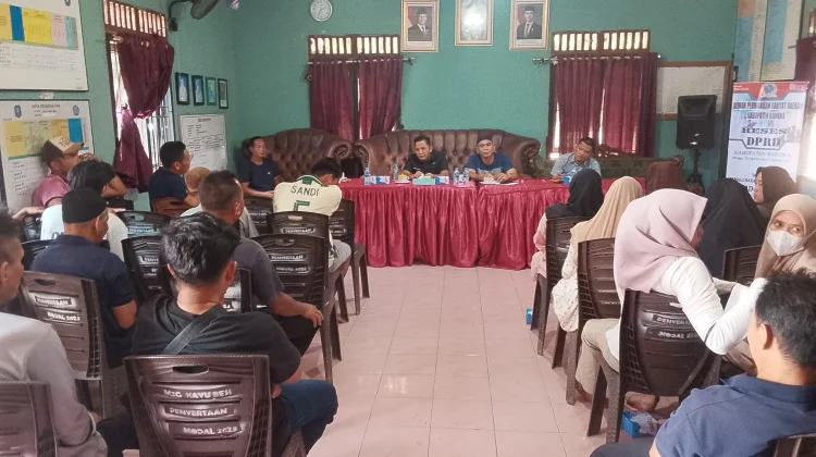 Murid SD di Kayu Besi Belajar Numpang di TPA dan Masuk Jam 10.00