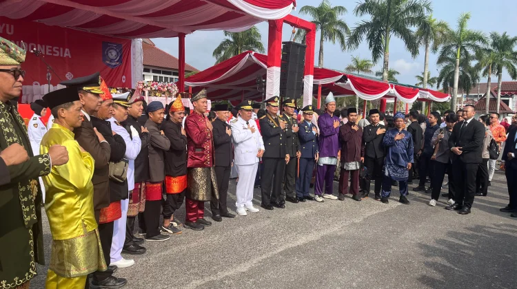 Tujuh Eks Napiter Ikuti Upacara HUT ke-81 RI di Kantor Gubernur Babel