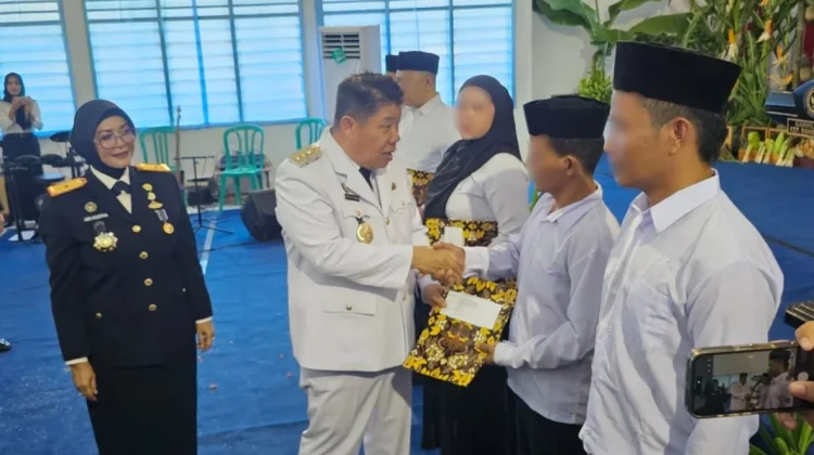 Terima Remisi HUT ke-81 RI, 13 Warga Binaan Lapas Pangkalpinang Bebas