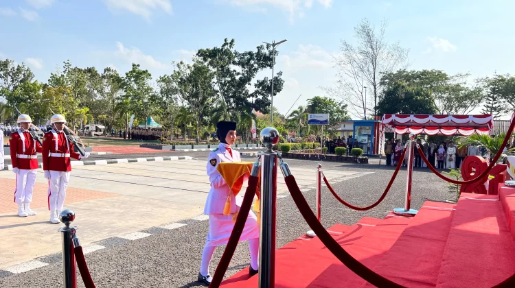 Ziefa Anindya, Wujudkan Impian Jadi Pembawa Baki Pengibaran Bendera HUT RI