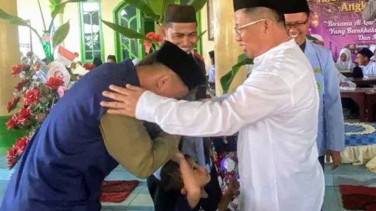 50 Santri TPA Darussalam, Tanjung Gunung "Khatam Al-Qur'an"