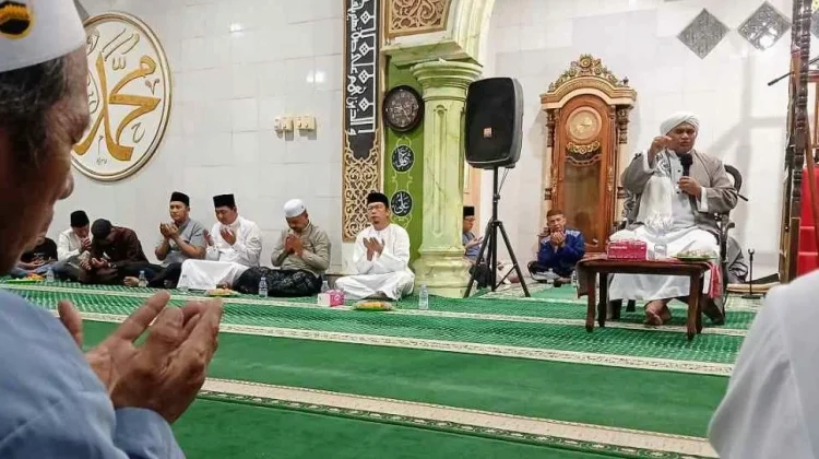 Peringatan Maulid Nabi di Perlang, Bupati Algafry Ajak Teladani Akhlak Rasulullah
