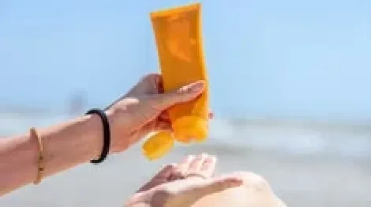 Sore Ceria: Aktivitas Luar Ruangan Jangan, Lupa Pakai Sunscreen