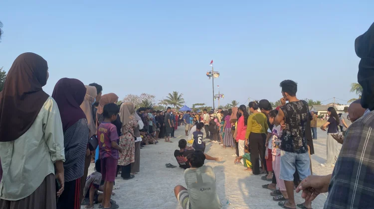 Semarak HUT ke-81 RI, Warga Nelayan 1 Sungailiat Ikuti Berbagai Lomba Tradisional