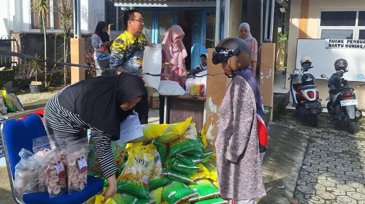 Pemkab Bangka Bersama Bulog Pasok Beras SPHP dan Minyakita