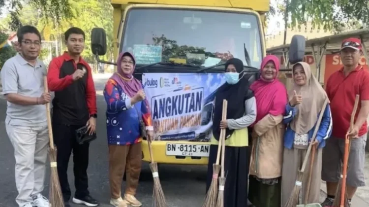 Bedincak Bedaek: Warga Ajak Jangan Buang Sampah ke Sungai