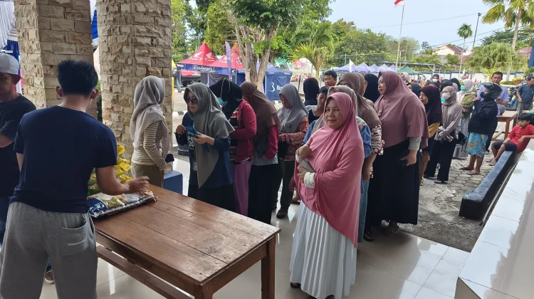2 Ton Beras SPHP Terjual di Pasar Murah RRI Fest 2026