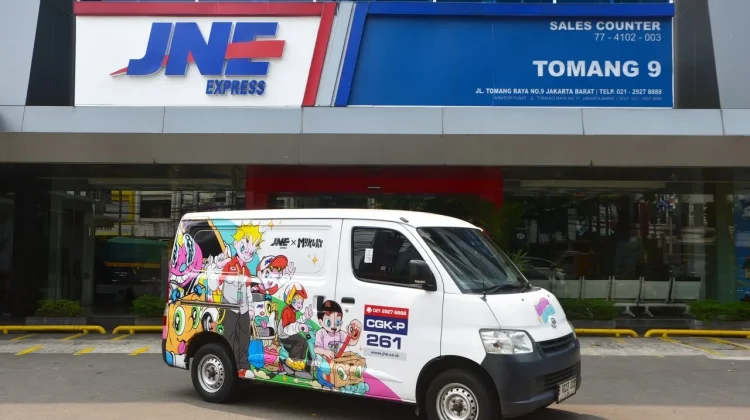 Sambut HUT ke-36, JNE Hadirkan Kolaborasi Eksklusif dengan Semangat Kreatif