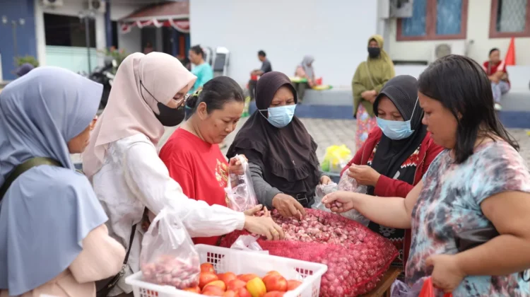 Alex: Belum Ada Pasar Murah di Desa Air Bara Bangka Selatan