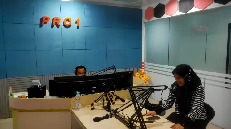 Bukan Nasihat Panjang, Orang Butuh Didengarkan tanpa Dihakimi